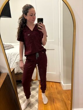 Figs Women's Maroon Scrub Top and Jogger Pants Set